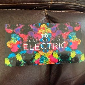 Urban Decay electric palette